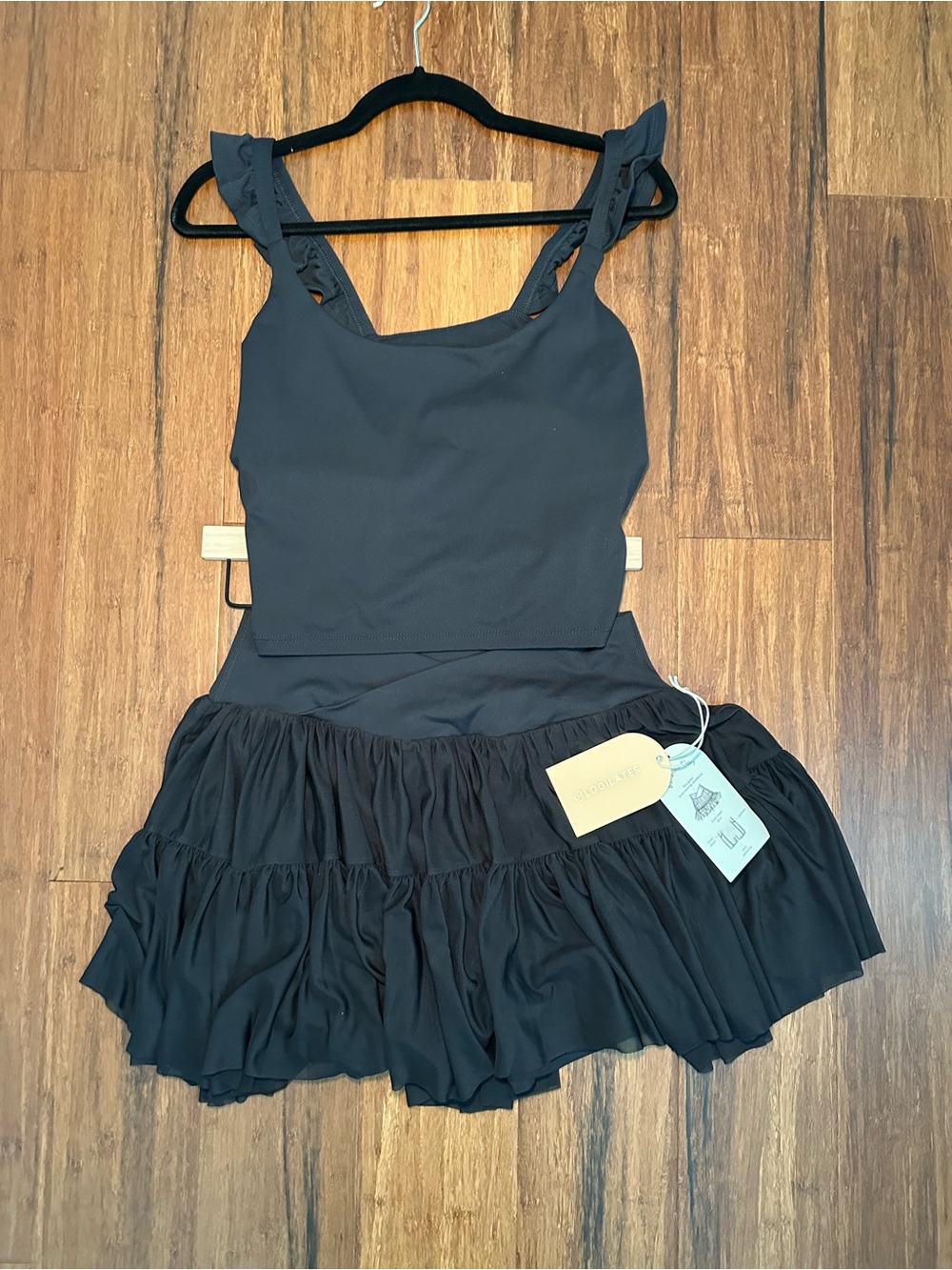 Blogilates Women’s Ballerina Skort & Matching top Bundle Black Size L - Picture 3 of 7